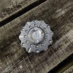 Deslizador magnético y fidget spinner: metal pesado, rodamientos premium, giro largo y silencioso.